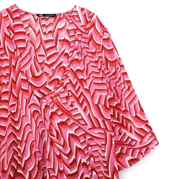 Vibrant Pink Patterned Dress - Picture 4 of 7